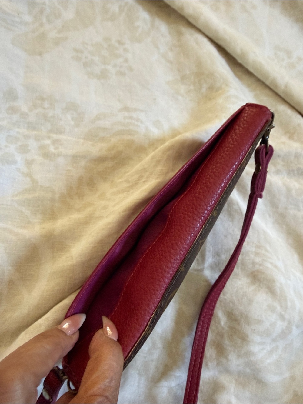 Like New Upcycled Crossbody Wallet Repurposed American Darling Louis Vuitton - Picture 7 of 10